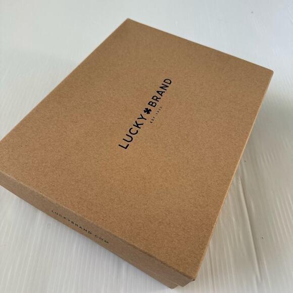 🆕 Lucky Brand Nelwyna brown peep toe perforated design booties size 6 - Picture 4 of 14